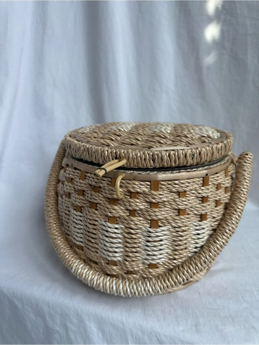 Vintage 1960s Woven Sewing Basket / Sewing Box Made in Japan | Floral Lining